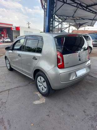 VOLKSWAGEN-UP-1.0 MPI TAKE UP 12V FLEX 4P MANUAL VOLKSWAGEN-UP-2014
