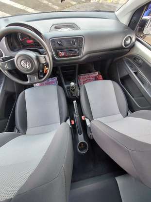 VOLKSWAGEN-UP-2014