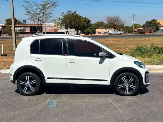VOLKSWAGEN-UP-1.0 TSI MOVE UP 12V FLEX 4P MANUAL VOLKSWAGEN-UP-2018
