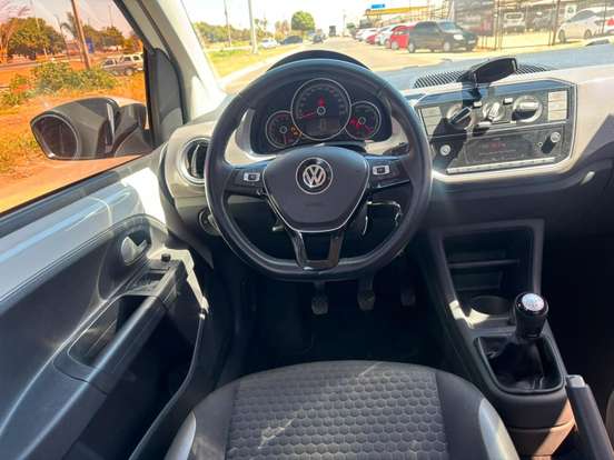 VOLKSWAGEN-UP-1.0 TSI MOVE UP 12V FLEX 4P MANUAL VOLKSWAGEN-UP-2018