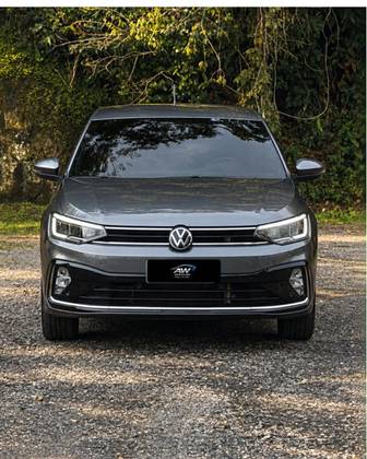 VOLKSWAGEN VIRTUS 1.0 200 TSI HIGHLINE AUTOMÁTICO