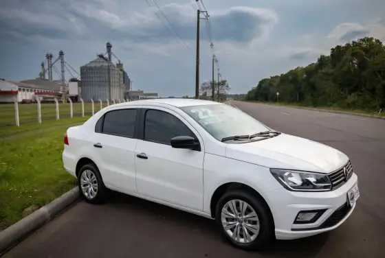 VOLKSWAGEN VOYAGE 1.6 MSI TOTALFLEX 4P MANUAL