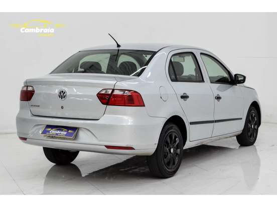 VOLKSWAGEN-VOYAGE-2015