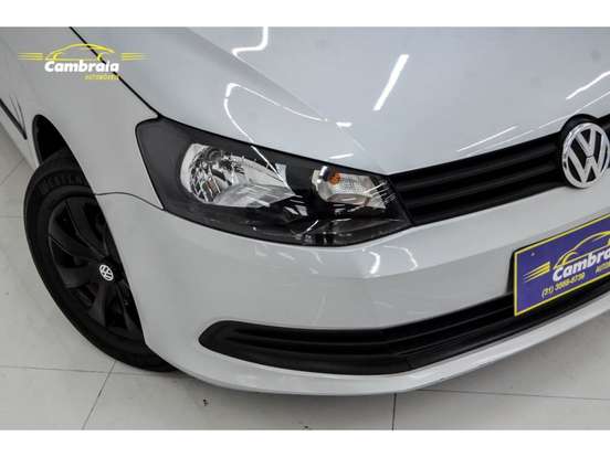 VOLKSWAGEN-VOYAGE-2015
