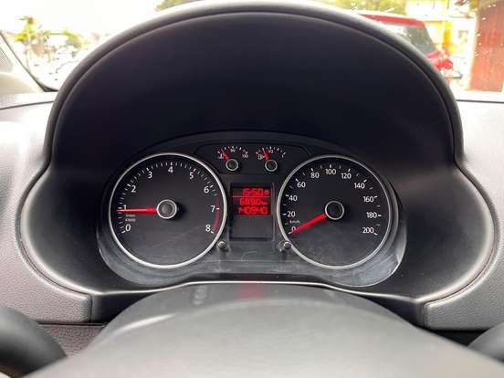 VOLKSWAGEN-GOL-1.6 MI 8V FLEX 2P MANUAL G.VI VOLKSWAGEN-GOL-2013