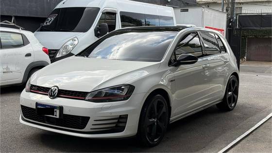 VOLKSWAGEN GOLF 2.0 TSI GTI 16V TURBO GASOLINA 4P AUTOMÁTICO