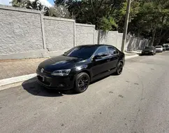 VOLKSWAGEN JETTA 2.0 TSI HIGHLINE 211CV GASOLINA 4P TIPTRONIC VOLKSWAGEN JETTA 2.0 TSI HIGHLINE 211CV GASOLINA 4P TIPTRONIC