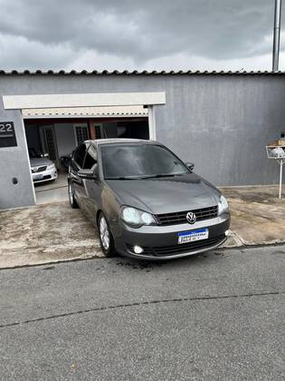 VOLKSWAGEN POLO 1.6 MI 8V FLEX 4P MANUAL