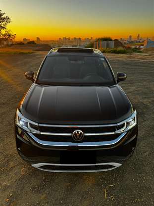 VOLKSWAGEN-TAOS-2022