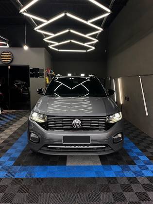 VOLKSWAGEN T-CROSS 1.4 250 TSI TOTAL FLEX HIGHLINE AUTOMÁTICO