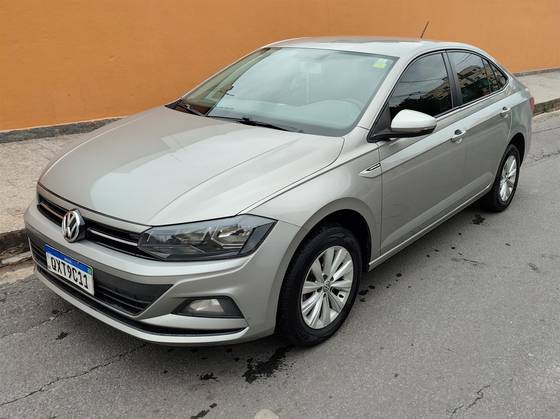 VOLKSWAGEN VIRTUS 1.0 200 TSI COMFORTLINE AUTOMÁTICO