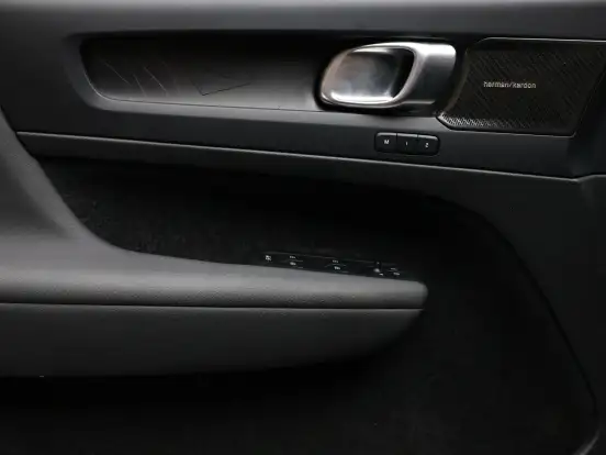 VOLVO-C40-P8 RECHARGE TWIN ELECTRIC ULTIMATE AWD VOLVO-C40-2023