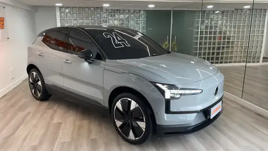 VOLVO-EX30-69 KW ELÉTRICO ULTRA VOLVO-EX30-2024