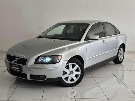 VOLVO-S40-2006