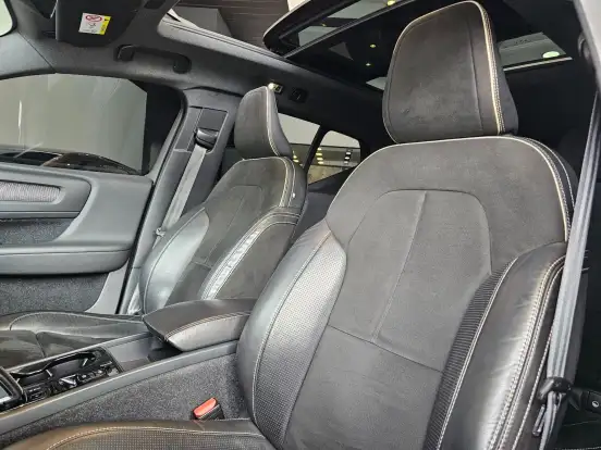VOLVO-XC40-1.5 T5 RECHARGE R-DESIGN GEARTRONIC VOLVO-XC40-2020