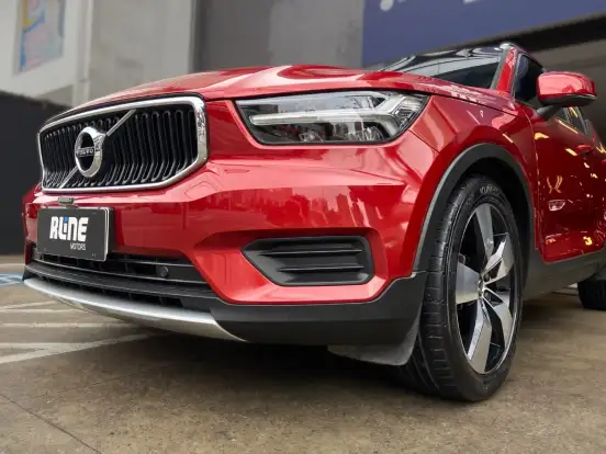 VOLVO-XC40-2.0 T5 GASOLINA MOMENTUM AWD GEARTRONIC VOLVO-XC40-2018