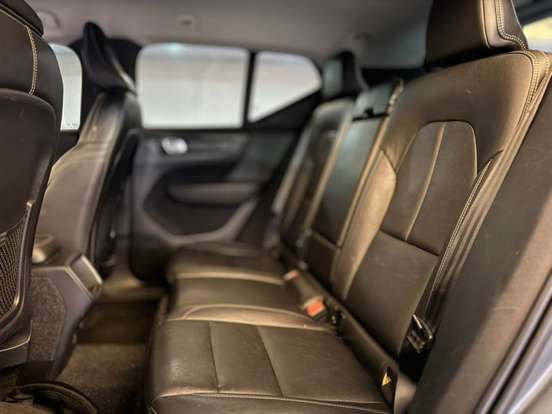 VOLVO-XC40-2.0 T4 GASOLINA GEARTRONIC VOLVO-XC40-2018