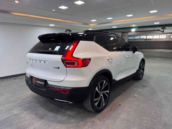 VOLVO-XC40-2.0 T5 GASOLINA R-DESIGN AWD GEARTRONIC VOLVO-XC40-2019