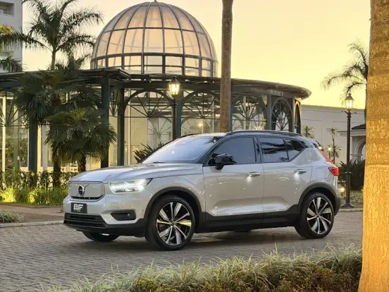 VOLVO-XC40-P8 RECHARGE ELECTRIC BEV PURE AWD VOLVO-XC40-2021