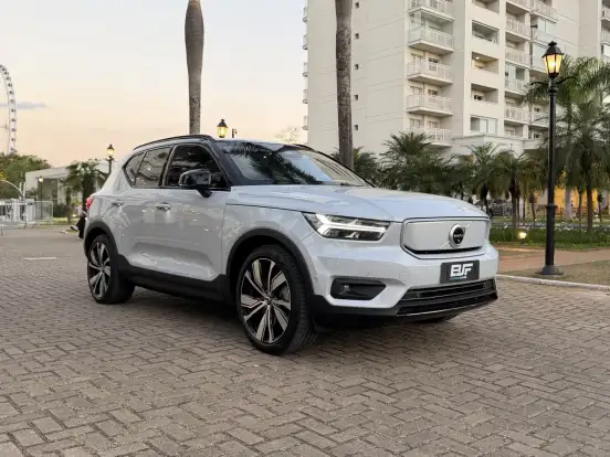 VOLVO-XC40-P8 RECHARGE ELECTRIC BEV PURE AWD VOLVO-XC40-2021