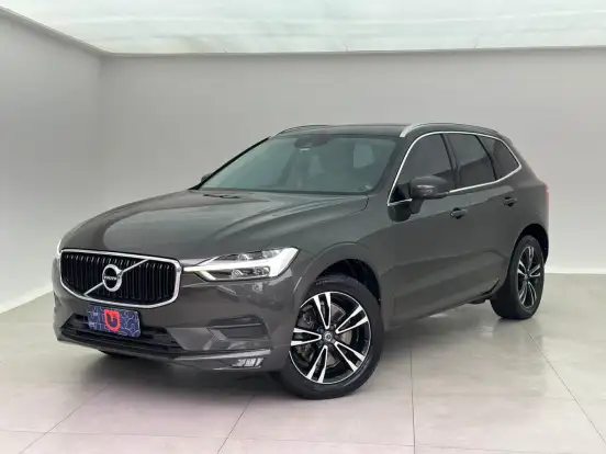 VOLVO-XC60-2.0 D5 DIESEL MOMENTUM AWD GEARTRONIC VOLVO-XC60-2019
