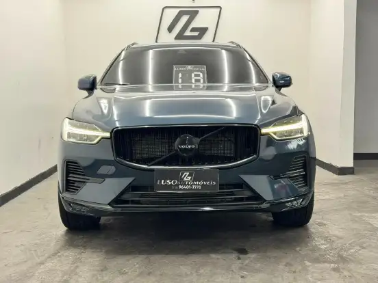 VOLVO-XC60-2.0 T5 GASOLINA MOMENTUM AWD GEARTRONIC VOLVO-XC60-2018