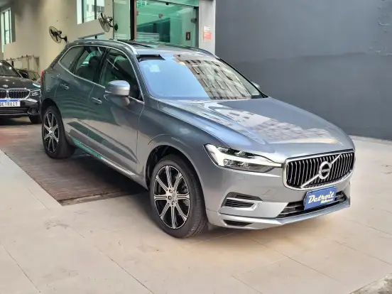 VOLVO-XC60-2021