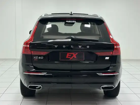 VOLVO-XC60-2.0 T8 HYBRID MOMENTUM AWD GEARTRONIC VOLVO-XC60-2021