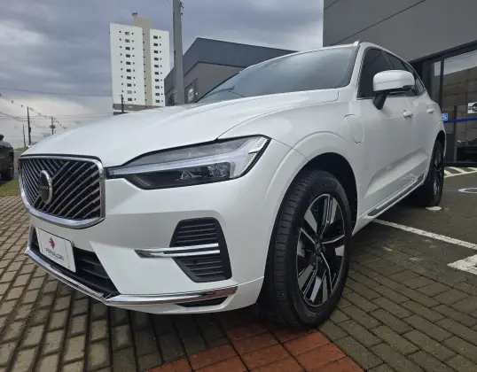 VOLVO XC60 2.0 T8 PHEV PLUS AWD GEARTRONIC