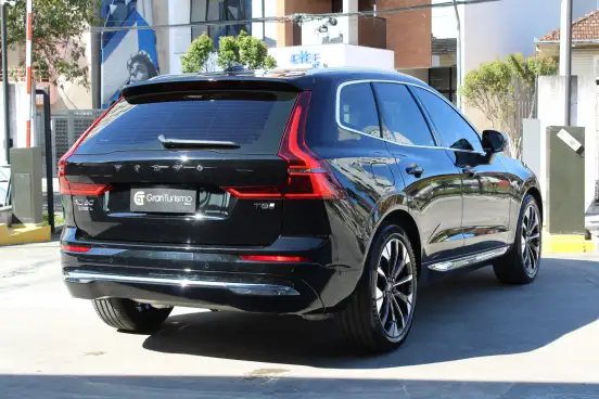 VOLVO-XC60-2.0 T8 PHEV ULTRA AWD GEARTRONIC VOLVO-XC60-2025