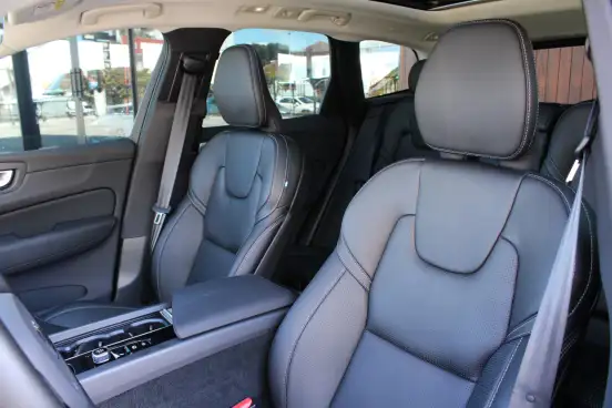 VOLVO-XC60-2.0 T8 PHEV ULTRA AWD GEARTRONIC VOLVO-XC60-2025
