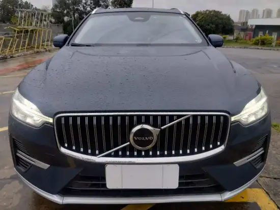 VOLVO-XC60-2022