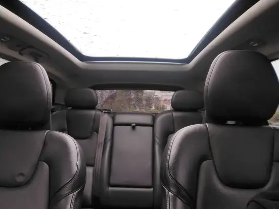 VOLVO-XC60-2022