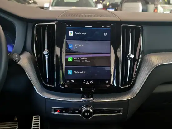VOLVO-XC60-2022