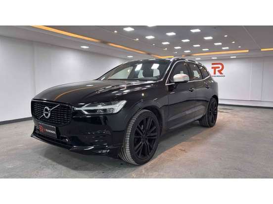 VOLVO-XC60-2.0 T5 GASOLINA R-DESIGN AWD GEARTRONIC VOLVO-XC60-2018