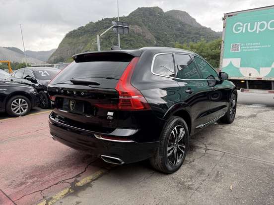 VOLVO-XC60-2.0 T8 HYBRID MOMENTUM AWD GEARTRONIC VOLVO-XC60-2020