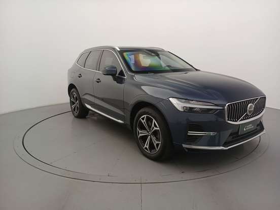 VOLVO-XC60-2022