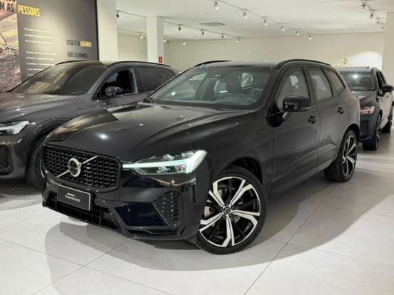 VOLVO-XC60-2023