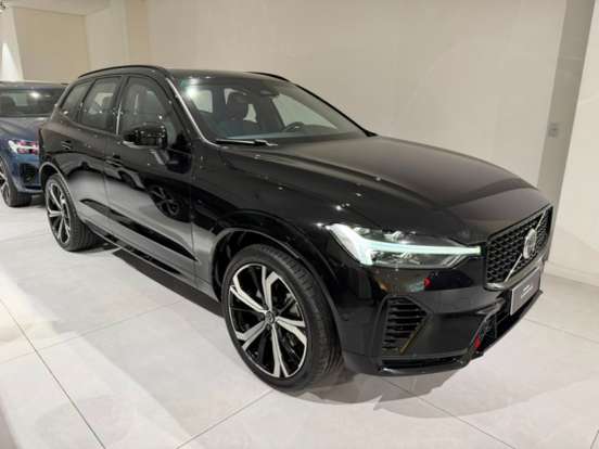 VOLVO-XC60-2023