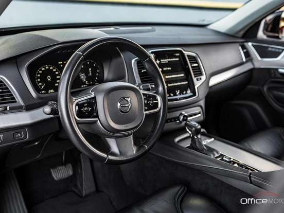 VOLVO-XC90-2.0 D5 DIESEL MOMENTUM AWD GEARTRONIC VOLVO-XC90-2019