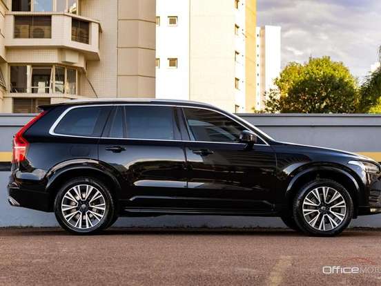 VOLVO-XC90-2.0 D5 DIESEL MOMENTUM AWD GEARTRONIC VOLVO-XC90-2019