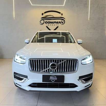 VOLVO-XC90-2023