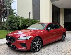 VOLVO S60 2.0 T8 RECHARGE R-DESIGN AWD GEARTRONIC VOLVO S60 2.0 T8 RECHARGE R-DESIGN AWD GEARTRONIC