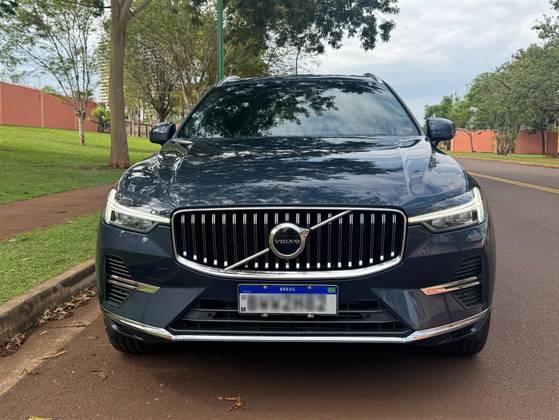 VOLVO XC60 2.0 T8 RECHARGE PLUS AWD GEARTRONIC