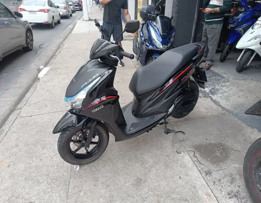 YAMAHA FLUO 125 HYBRID CONNECTED ABS 