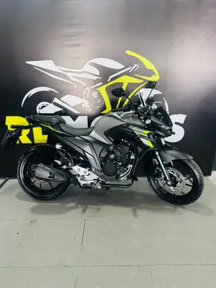 YAMAHA FZ25 FAZER ABS 