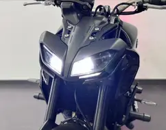 YAMAHA MT-09 YAMAHA MT-09