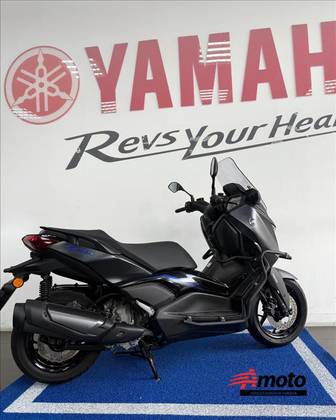 YAMAHA XMAX 300 CONNECTED ABS 