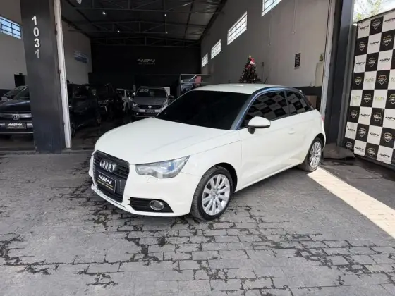 AUDI A1 1.4 TFSI ATTRACTION 16V 122CV GASOLINA 2P AUTOMÁTICO