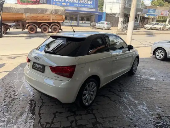 AUDI-A1-2011
